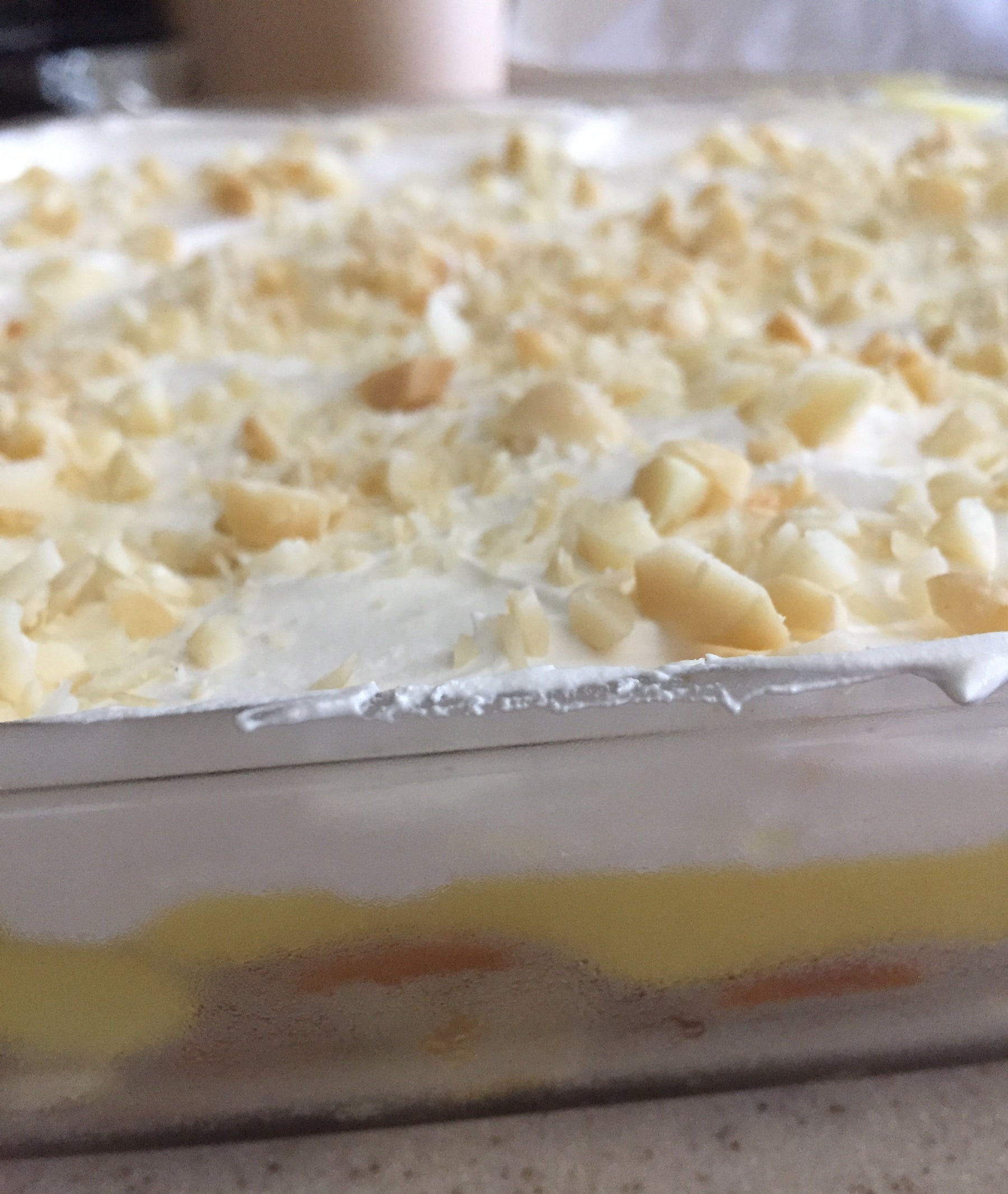 Banana Pudding Pie With Macadamia Nut Topping Recipe