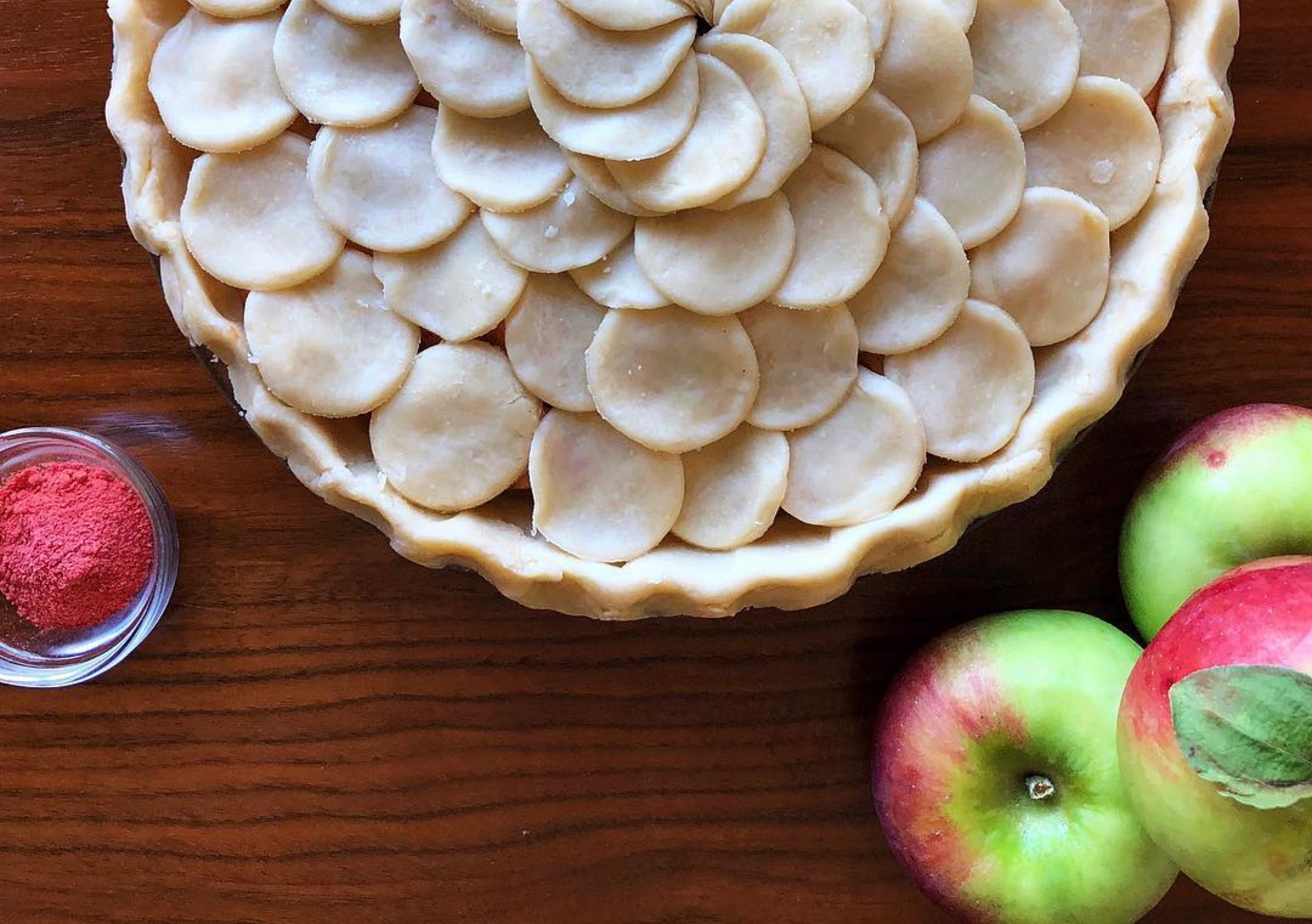 Sweet & Tangy Li Hing Mui Apple Pie – A Hawaiian Favorite