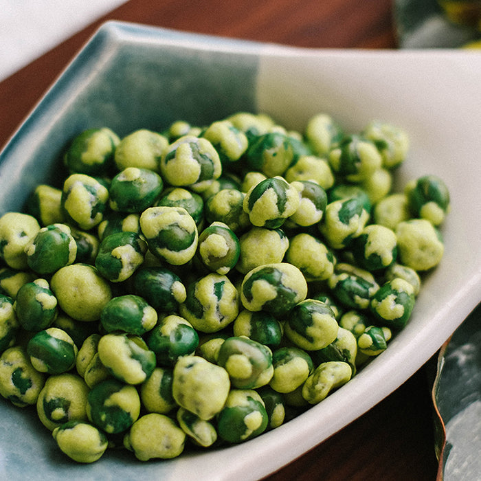 Wasabi Green Peas in tray