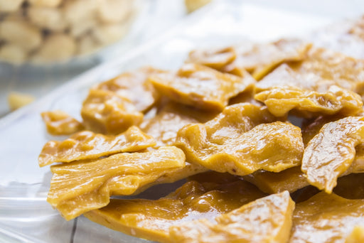 Kona Kay's Buttery Mac Nut Brittle